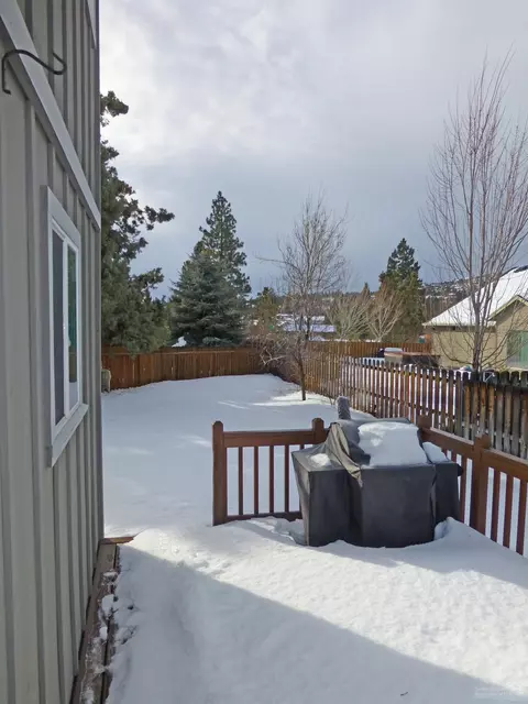 20238 Morgan Loop, Bend, OR 97703 photo 23