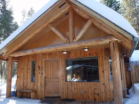 54864 Jack Pine Rd, Bend, OR 97707 photo 4