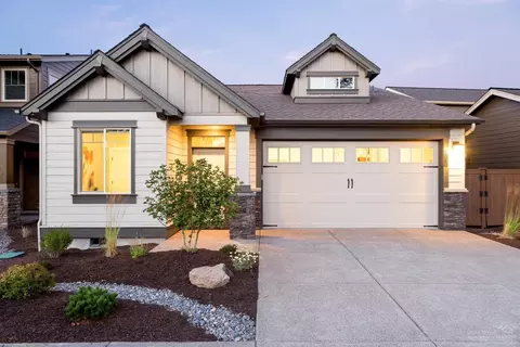 61076 SE Stari Most Loop, Bend, OR 97702 photo 1