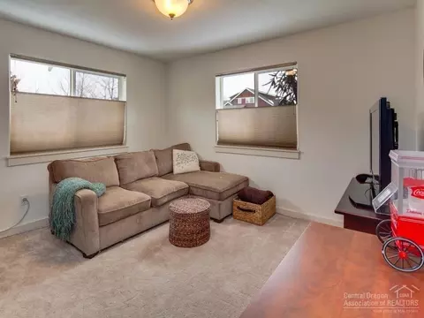 63451 Stacy Ln, Bend, OR 97701 photo 20
