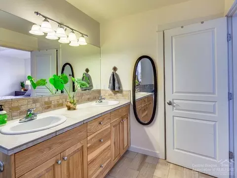 63451 Stacy Ln, Bend, OR 97701 photo 14
