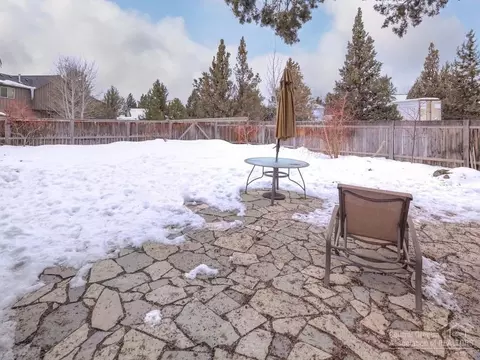 63451 Stacy Ln, Bend, OR 97701 photo 23