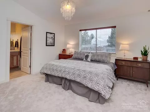 63451 Stacy Ln, Bend, OR 97701 photo 13