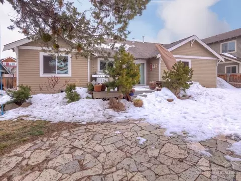 63451 Stacy Ln, Bend, OR 97701 photo 25