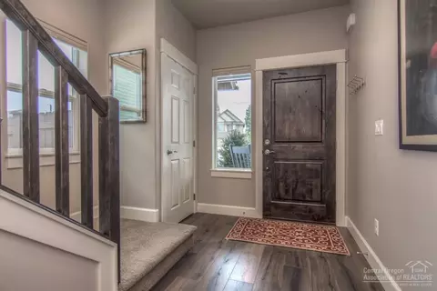 21315 Brooklyn Ct, Bend, OR 97701 photo 2