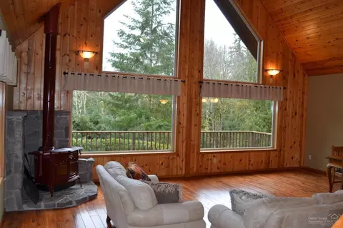 28130 E Mountain View Dr, Welches, OR 97067 photo 5