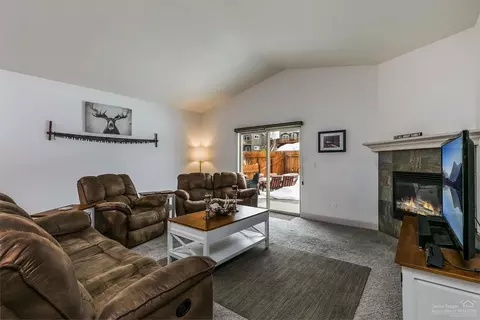 63408 Lamoine Ln, Bend, OR 97701 photo 7