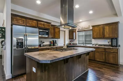 63408 Lamoine Ln, Bend, OR 97701 photo 5