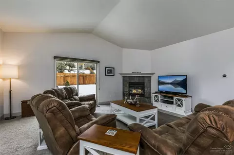 63408 Lamoine Ln, Bend, OR 97701 photo 8