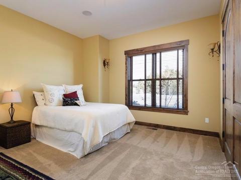 64470 Research Rd, Bend, OR 97703 photo 19