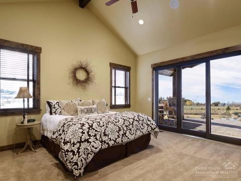 64470 Research Rd, Bend, OR 97703 photo 12