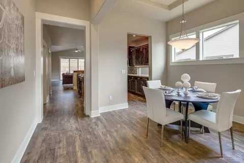 61084 SE Stari Most Loop, Bend, OR 97702 photo 6