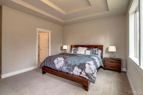 61084 SE Stari Most Loop, Bend, OR 97702 photo 15