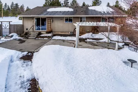 19633 Apache Rd, Bend, OR 97702 photo 14