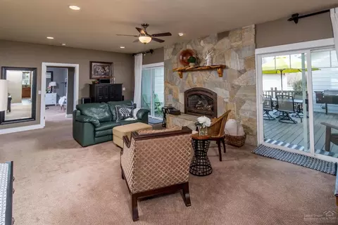 64490 Research Rd, Bend, OR 97703 photo 12