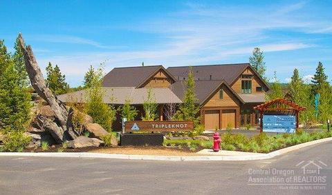 61333 Tripleknot Rd, Bend, OR 97702 photo 2