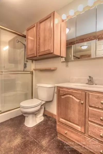 65705 Hwy 20, Bend, OR 97703 photo 9