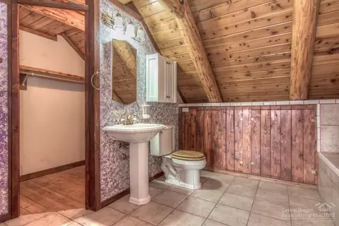65705 Hwy 20, Bend, OR 97703 photo 20