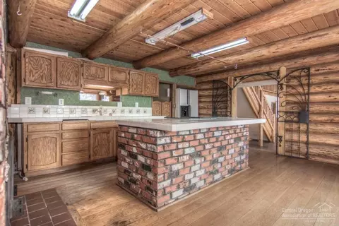 65705 Hwy 20, Bend, OR 97703 photo 11