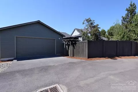 20628 Couples Ln, Bend, OR 97702 photo 18