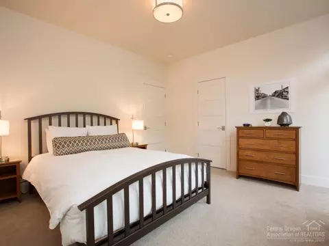19235 Solomon Dr, Bend, OR 97702 photo 17