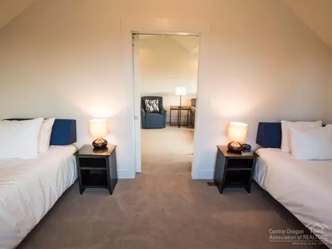 19235 Solomon Dr, Bend, OR 97702 photo 11