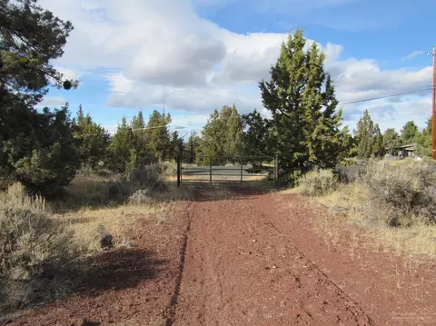 20947 Journey Ave, Bend, OR 97703 photo 14