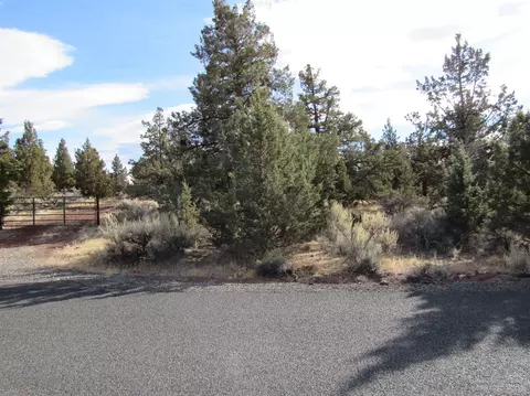 20947 Journey Ave, Bend, OR 97703 photo 10
