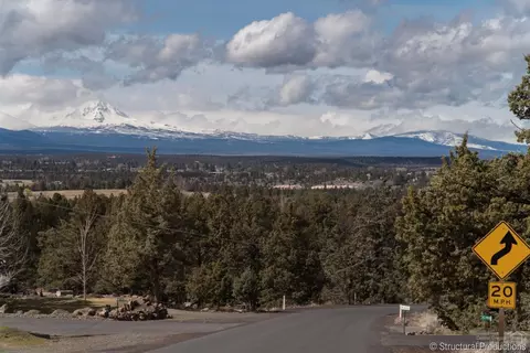 20939 Journey Ave, Bend, OR 97703 photo 1