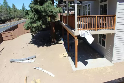 63249 NW Newhall Pl, Bend, OR 97703 photo 14