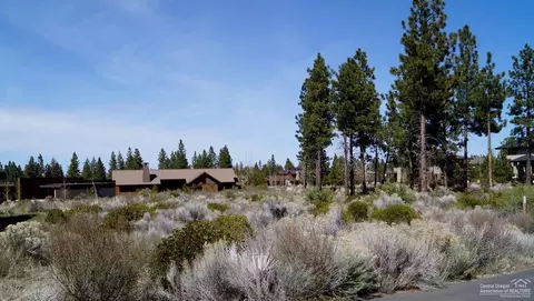 19021 Park Commons Dr, Bend, OR 97703 photo 4