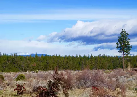 19021 Park Commons Dr, Bend, OR 97703 photo 9