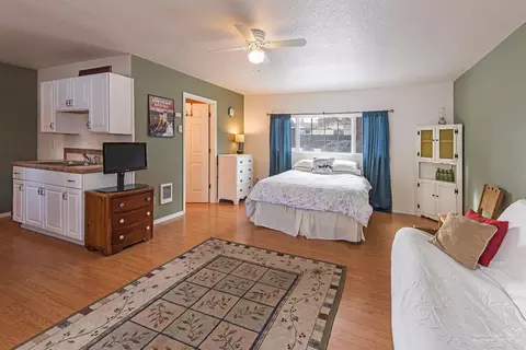 19930 Birch Ln, Bend, OR 97703 photo 14