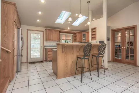 61305 Victory Loop, Bend, OR 97702 photo 7