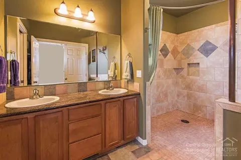 20892 Daniel Duke Way, Bend, OR 97701 photo 8