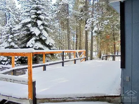 745 Hackett, La Pine, OR 97739 photo 13