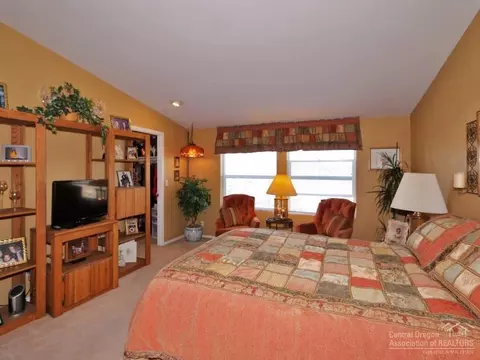 11060 SW Pixie Ln, Culver, OR 97734 photo 10