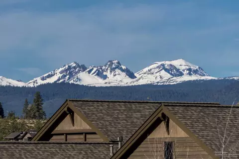 61379 Lost Hollow Loop, Bend, OR 97702 photo 25