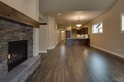 61048 SE Stari Most Loop, Bend, OR 97702 photo 10