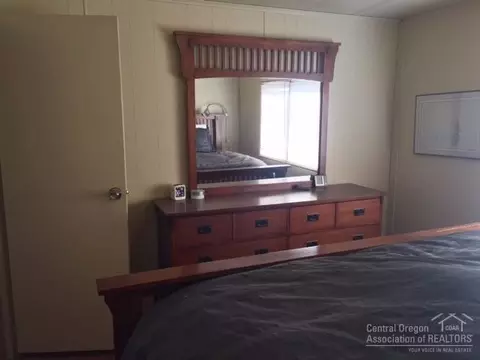 52929 Riverview Dr, La Pine, OR 97739 photo 11