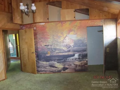 21045 Young Ave, Bend, OR 97703 photo 7
