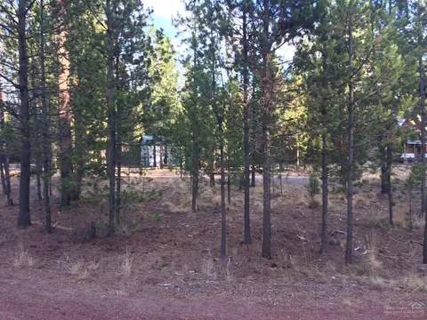 54470 Elk Dr, Bend, OR 97707 photo 8