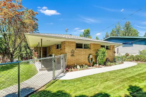 1201 NE 9th St, Bend, OR 97701 photo 2