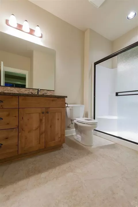 61052 SE Stari Most Loop, Bend, OR 97702 photo 16