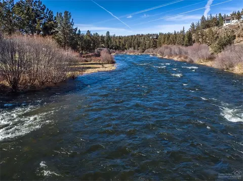 20070 Beaver Ln, Bend, OR 97703 photo 22