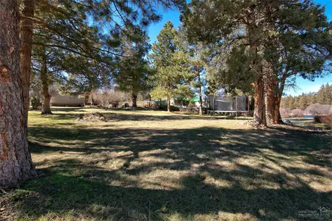 20070 Beaver Ln, Bend, OR 97703 photo 10