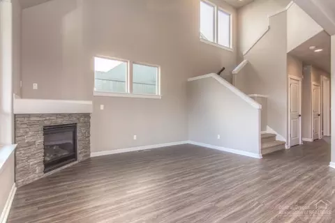 675 NE Providence Dr, Bend, OR 97701 photo 7