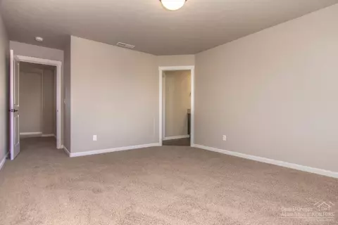 675 NE Providence Dr, Bend, OR 97701 photo 20