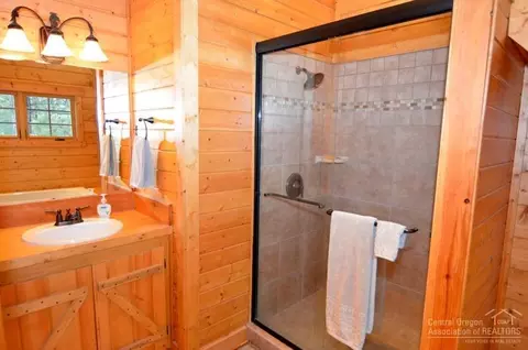 15160 Yellow Pine Loop, Bend, OR 97707 photo 18