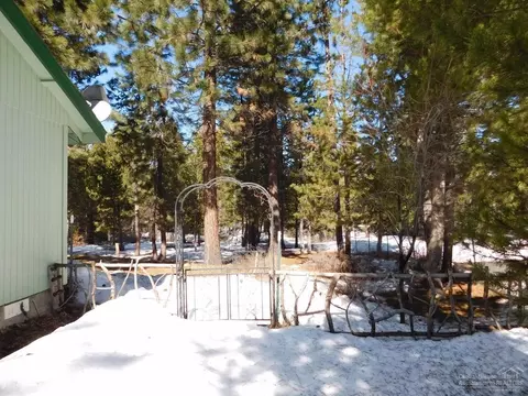 16984 Glendale Rd, Bend, OR 97707 photo 20